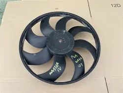 Kühlerventilator OEM 31325313 für Renault Master IV