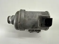 Vattenpump OEM 32382249 - Begagnad Volvo OE del