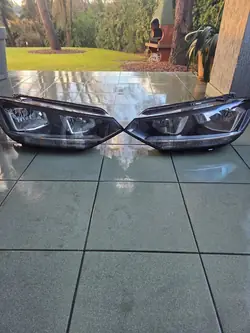 Faróis VW Touran 5TB 2015 H7 OEM 5TB941005A 5TB941006A