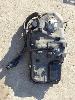 Kraftstofftank OEM 31110-D7000 mit Pumpe für Tucson/Sportage