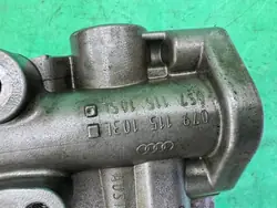 Ölpumpe OEM 057115105L für Audi A8 D3 4.0 TDI V8