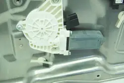 Fönsterhissmotor OEM A2217200279 Höger Fram Mercedes