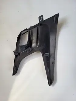 Grille de pare-chocs avant droit OEM 81481-76020 Lexus CT