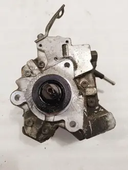 TOYOTA AURIS YARIS COROLLA 1.4 POMPA INIEZIONE OEM