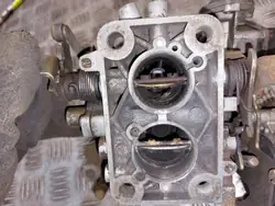MONOWTRYSK GAŹNIK FORD SIERRA 1.8