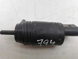 BMW 5 E39 2002 Bomba de lavado de parabrisas delantera OEM 8377612