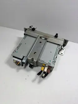 Radio Navi Renault Captur OEM 281151536R - Usado
