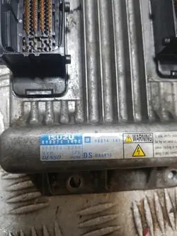 Moottoritietokone OEM 8980741470 Opel Meriva A:lle