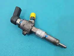 Suutin OEM 9654551080 Ford Fiesta MK6 1.4 TDCI:lle