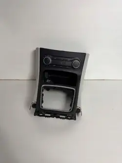 Cadre de panneau climatique Mercedes B W246 OEM JPFA2466800150