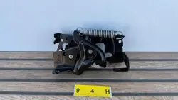 Serrure de capot droit OEM 7300570-06 94H Mini Cooper