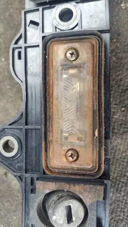 OEM lampki tablicy rej jetta v - VW Jetta V 2006