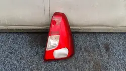 Lámpara Trasera Derecha Dacia Logan 05-> Sedán