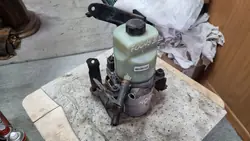 Bomba de direção assistida Ford Kuga C-Max Focus