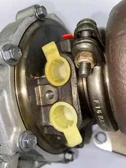 Turbo Mercedes 4.7L AMG OEM A2780901880 Usado