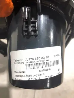 Porte-gobelet avant Mercedes GLA W156 2015 OEM A1766800210