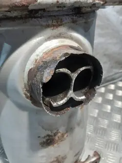 Webasto Thermo 300 DW300 30KW Pysäköintilämmitin käytetty