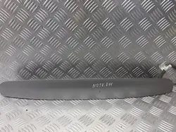 Moldura de Portón Nissan Usada para Note E11 1.6