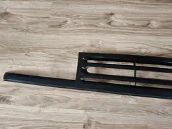 VW Vento Frontgrill Svart Utan Emblem
