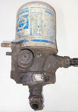 Lufttrockner-Basis LA8040 für Renault Midlum - Gebraucht