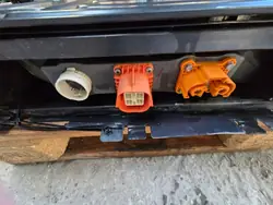Batería híbrida Ford OEM SVLX68-10B759-AA, 14Ah usado