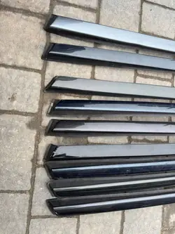 Citroen C5 2009 Front Window Trim