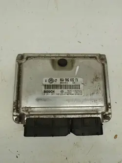Motorstyrdator OEM 06A 906 032 FK för Volkswagen