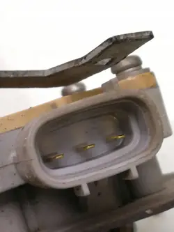 Capteur de Niveau Phare Toyota Avensis OEM 6E25