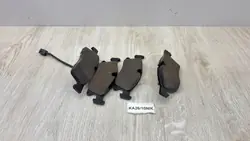 Fram bromsbelägg OEM 673011564 för Maserati Levante