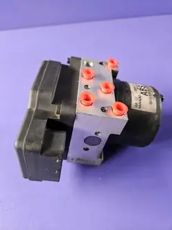 Hyundai Accent ABS-pomp 58920-1G000