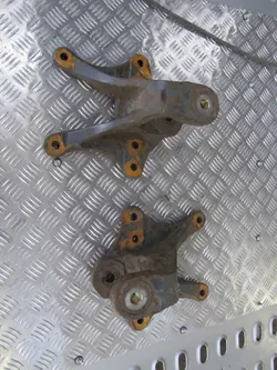 Mercedes-Benz OE Federhalter Hinten - Gebraucht