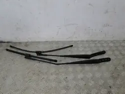Braço do limpador dianteiro VW Golf V 1K 1K1955409 1K1955410