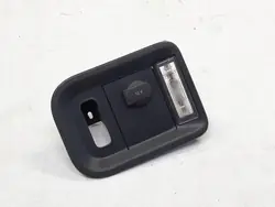 Prise coffre 12V OEM 7N0867748 7N0867591