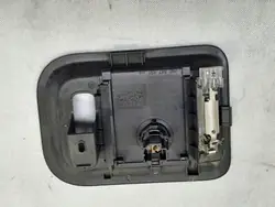 12V tavaratilan pistorasia OEM 7N0867748 7N0867591