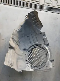 Aile avant droite Mercedes CLA 118 A177 OEM A1776905202