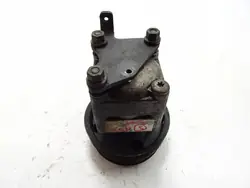 Pompe de direction assistée Volvo V70 III S80 II 2.4 D5