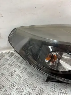 Lampe Réflecteur Droite Dacia Sandero I 08-12 OEM 260104793R
