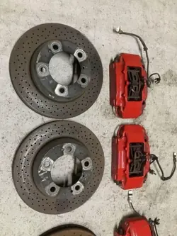 Porsche OEM 996351425 Remklauw & Schijf Set