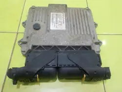 Unité de contrôle moteur FIAT FIORINO 1.3 M-JET 51862586
