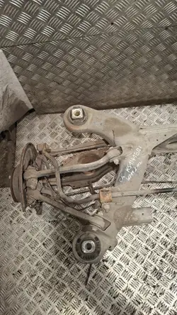 SANKITYŁW211 Traîneau Arrière pour Mercedes W211 2.1CDI