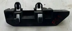 BMW 1 F40 Etu oikea lokasuojan kiinnike OEM 51777461384
