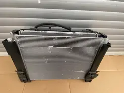 Conjunto de Radiador BMW 5 F10 F11 F07 USA 2.8i