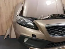 Volvo V40 II Cross Country Etupuskurisarja OEM 708-46