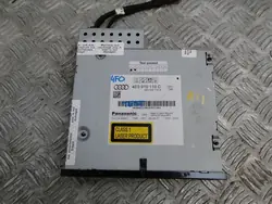 Changer de plaques Audi A6 C6 4F OEM 4E0910110C