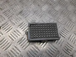 Relé ventilador calefacción Porsche OEM 97062442301 - Usado