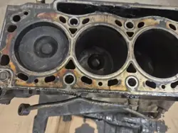 Bloc Moteur Renault OEM Wrakomania-28321-F9A
