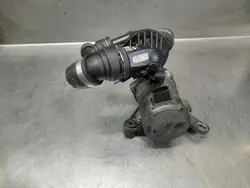 Pompe à eau BMW OEM 70285320 - État utilisé