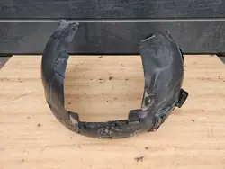 Front Right Wheel Arch Opel Astra H 2005 OEM 13125605