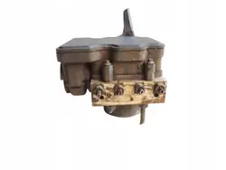 Pompe ABS OEM 44540-02380 pour Toyota Auris II 1.4 D4D