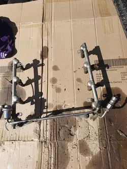 Rampa carburante completa 079133551B VOLKSWAGEN PHAETON 4.2b V8